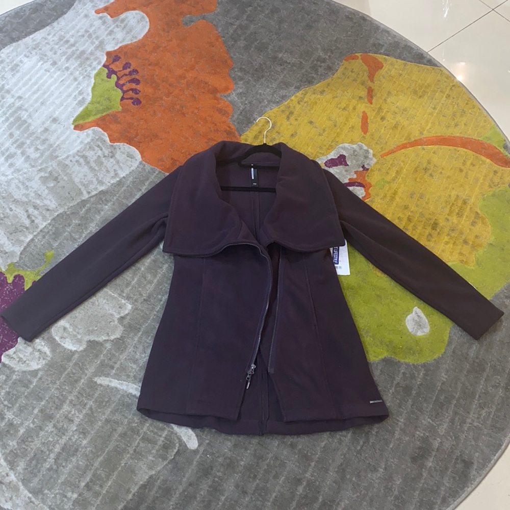 Mondetta sports jacket NWT